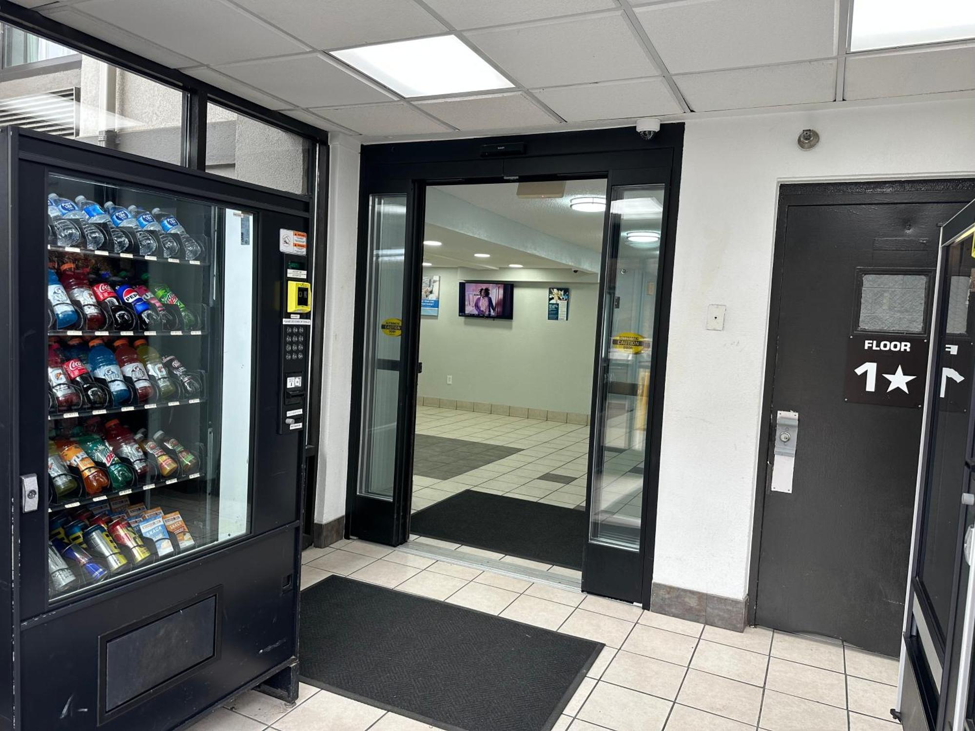 Motel 6-Springfield, Dc - Washington Southwest מראה חיצוני תמונה